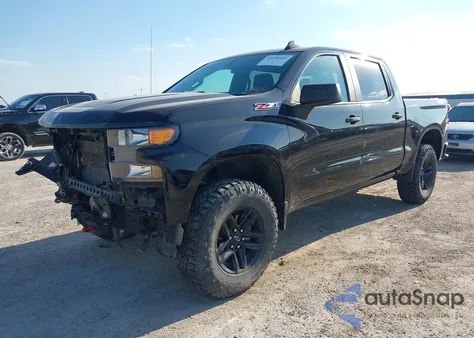 2020 Chevrolet Silverado 1500 4Wd Short Bed Custom Trail Boss z USA, uszkodzony, nr VIN 3GCPYCEF3LG244943